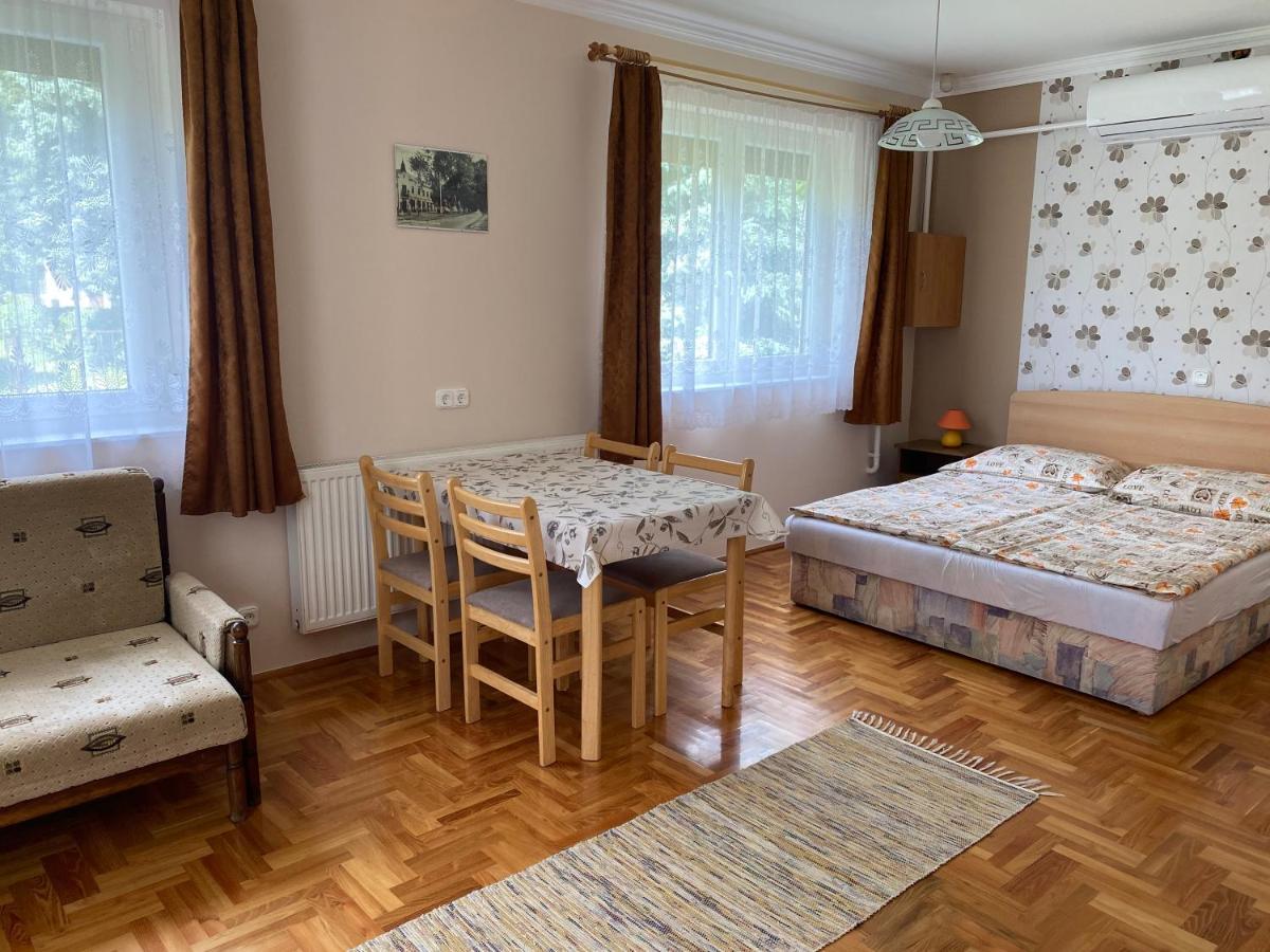 شقة Magyar Apartman Hajdúszoboszló المظهر الخارجي الصورة