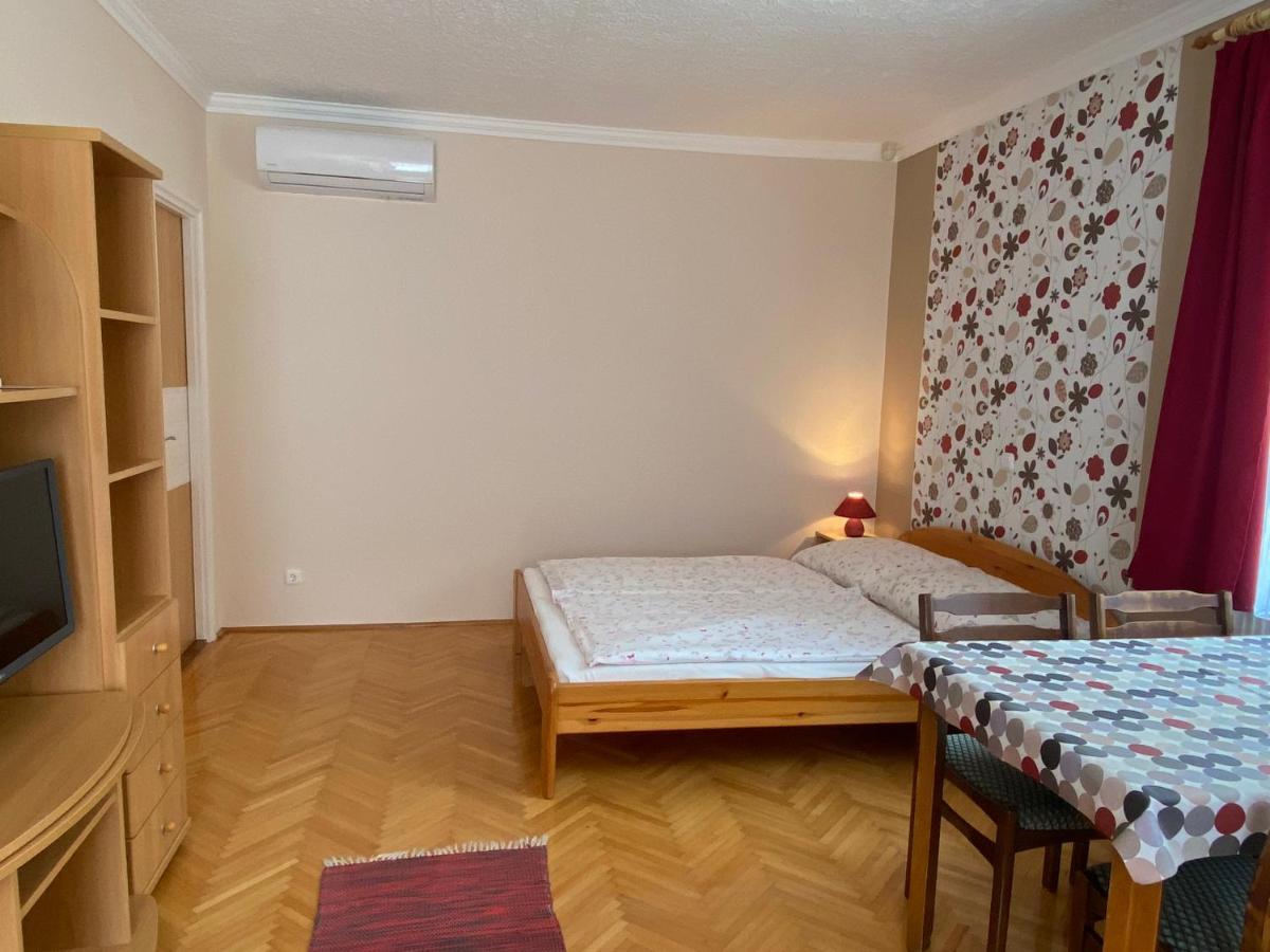 شقة Magyar Apartman Hajdúszoboszló المظهر الخارجي الصورة