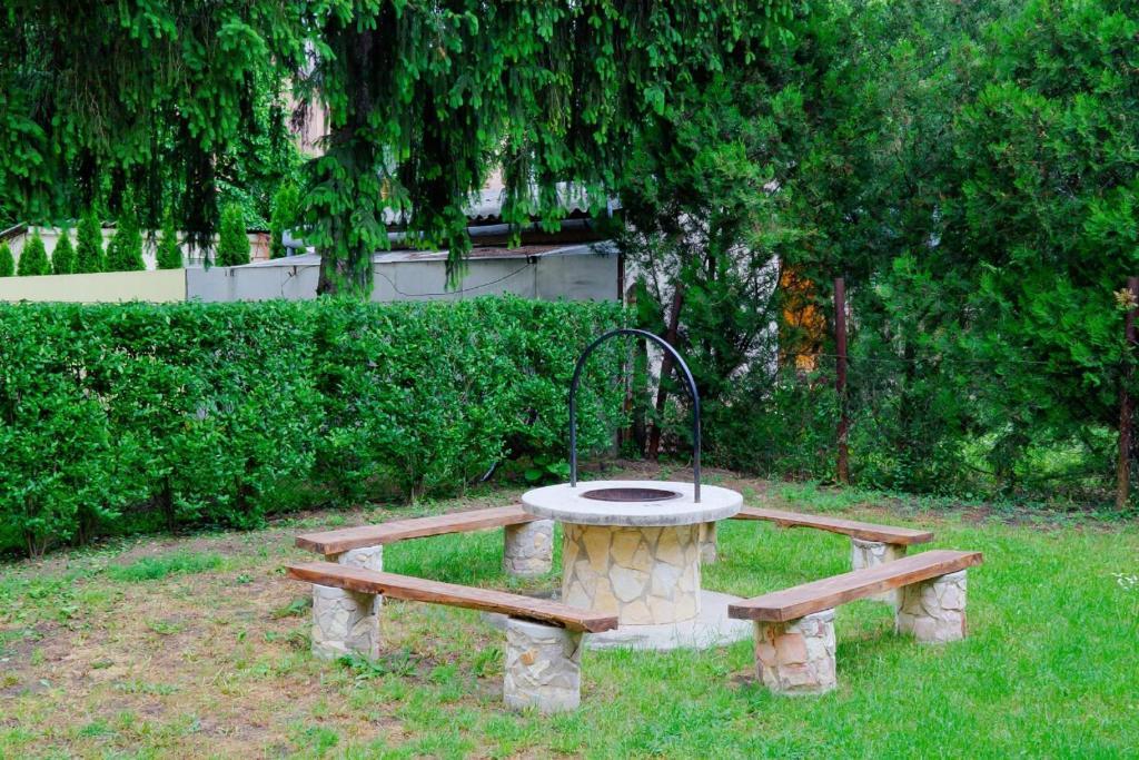 شقة Magyar Apartman Hajdúszoboszló الغرفة الصورة