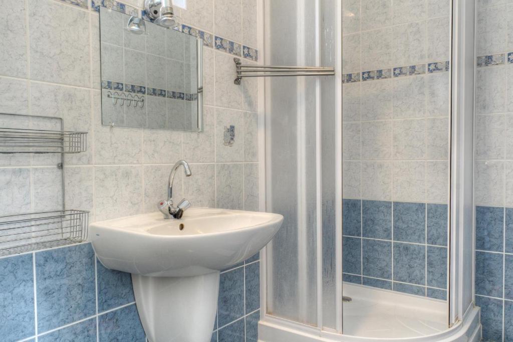 شقة Magyar Apartman Hajdúszoboszló الغرفة الصورة